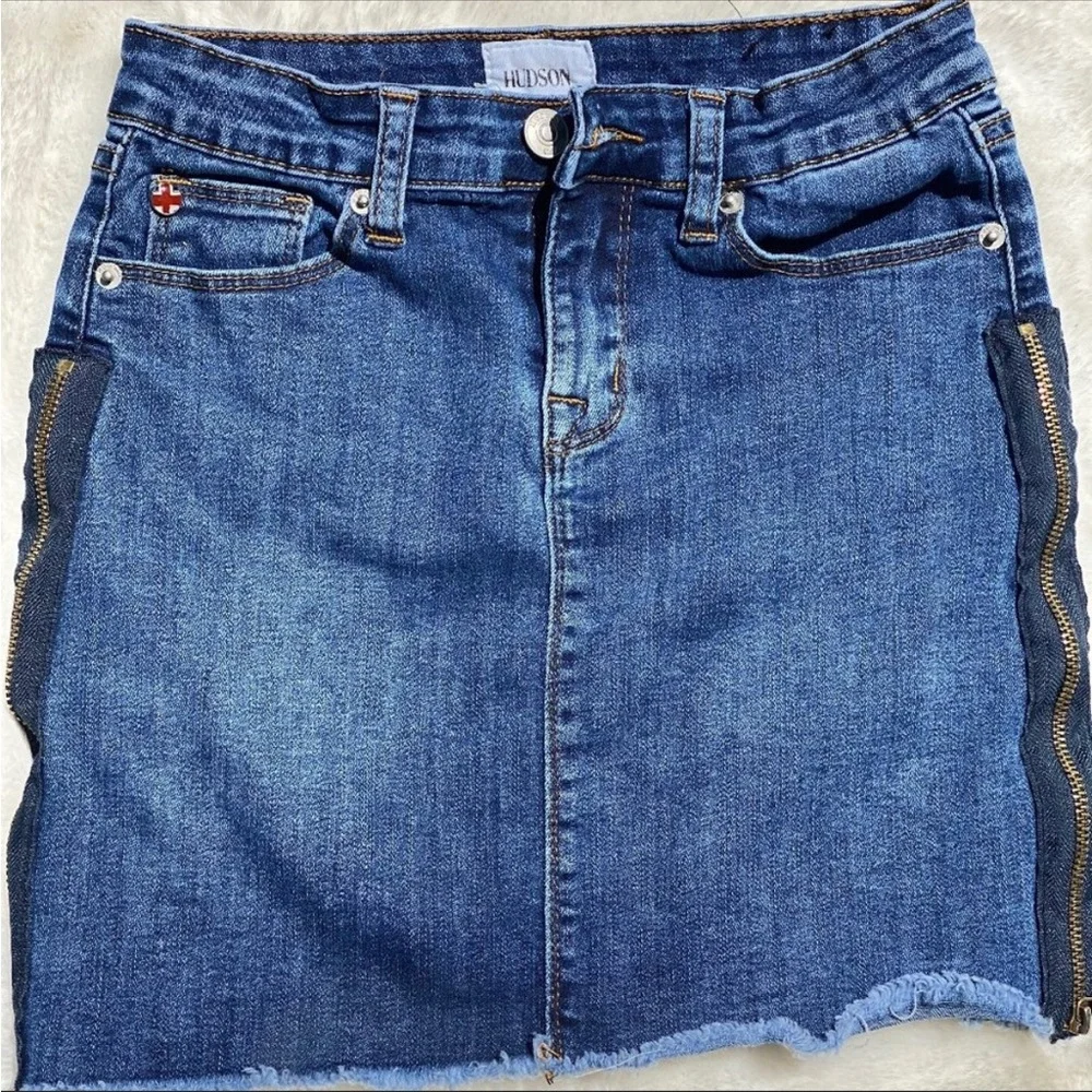 Hudson Girls Denim Side Zipper Jean Skirt Size 7 Mini Skirt Denim  Jean Skirt